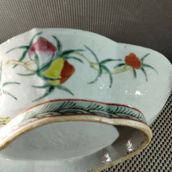 Antique Chinese Hand Painted Famille Rose Porcelain Footed Bowl